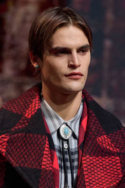 Look 132